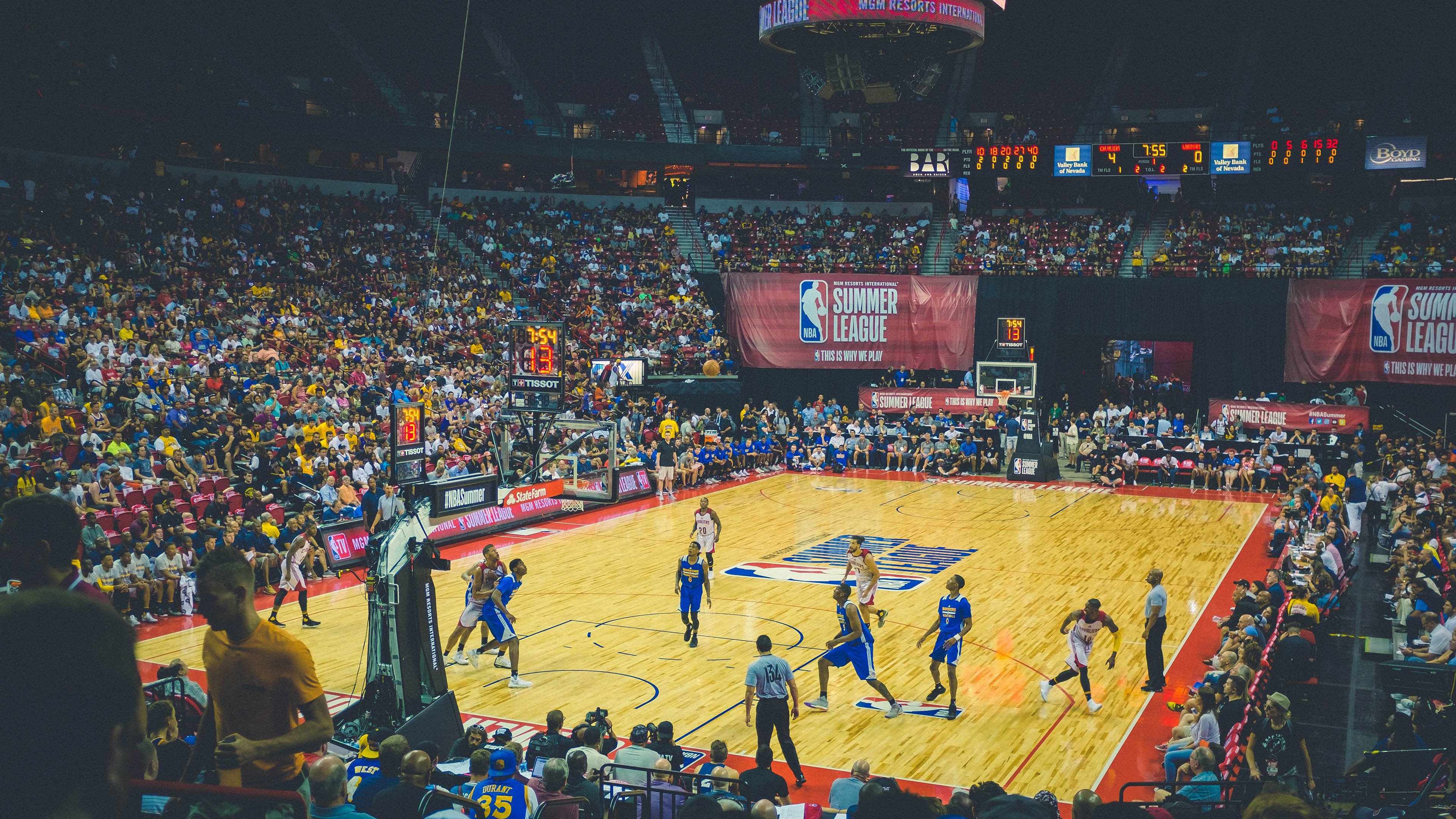 NBA联盟主裁、副裁沟通系统设计及优化路径,nba主裁判名单